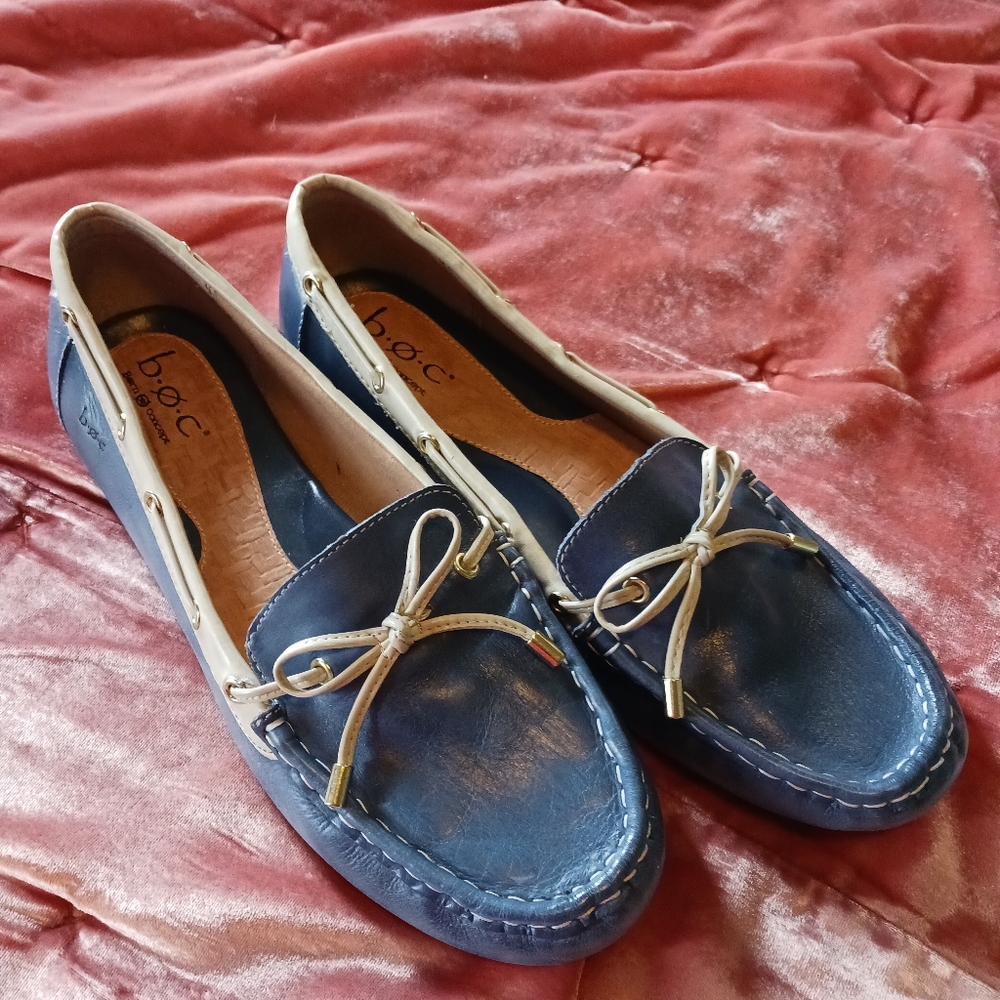 b.o.c. Women's Blue Loafers Sz 11 New Without Box.